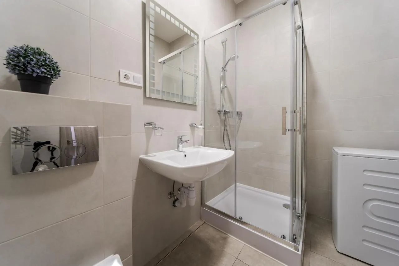 Inshiapartments On Pid Dubom Str Lviv 0*,  Ukraine